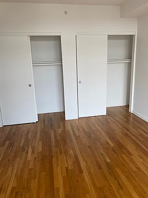 Rented by 3210 Riverdale Holdings LLC | media 10