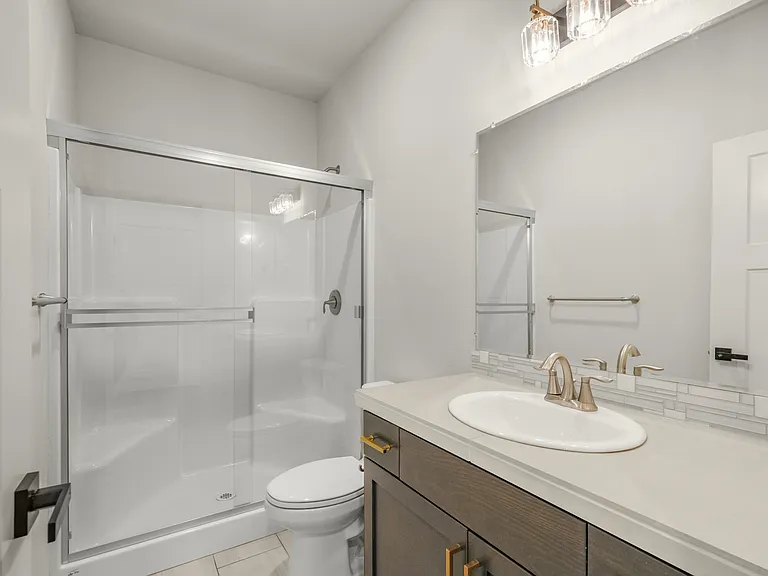 6191 SE 24th St — Photo 30
