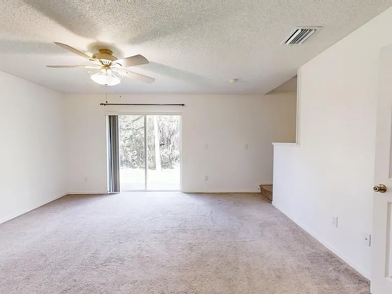 4121 Winding River Way — Photo 8