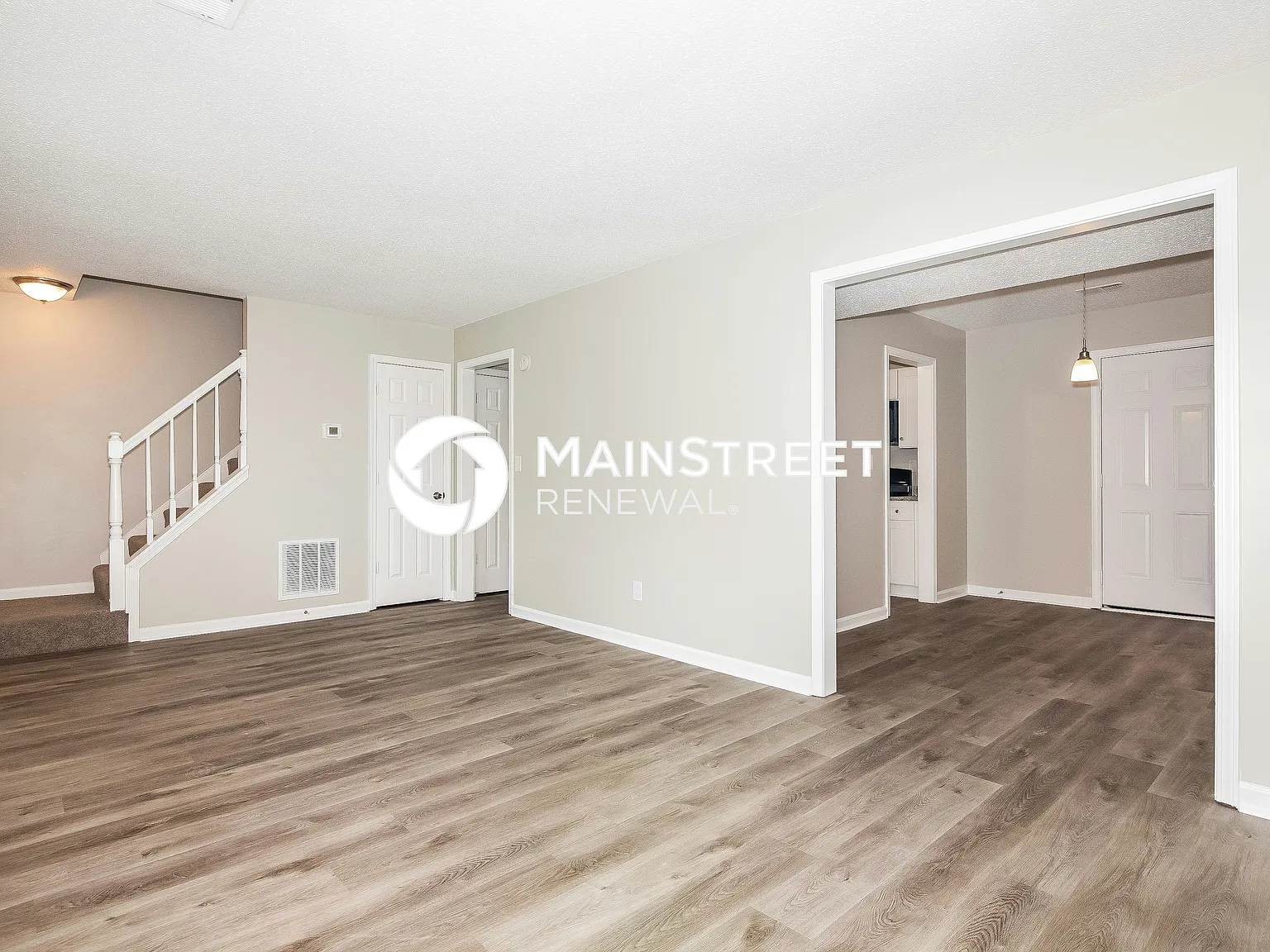 5454 Northcut Dr — Photo 3