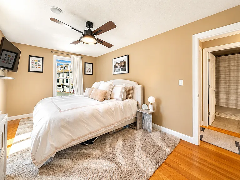 36 Middlesex Ave #3 — Photo 8