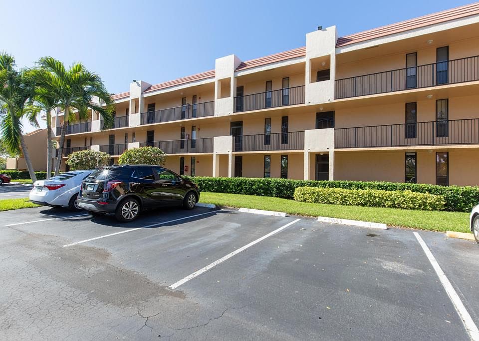 1st image of 6108 Coral Lake Dr #108