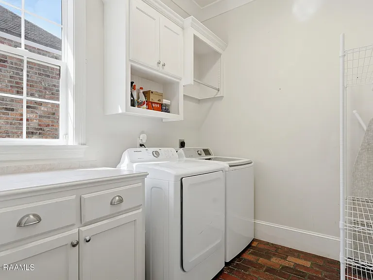 406 Harbor Bend Blvd — Photo 23