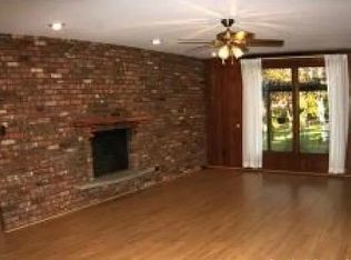 1411 Denison Dr, Springfield, IL 62704