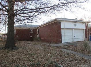 10606 E 6th St, Tulsa, OK 74128