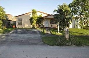 2nd image of 333 NW 132nd Pl