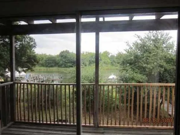 583 W Ocean View Ave APT C, Norfolk, VA 23503