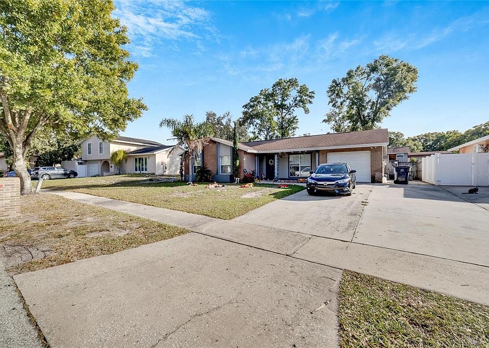 1st image of 8267 MALVERN CIRCLE