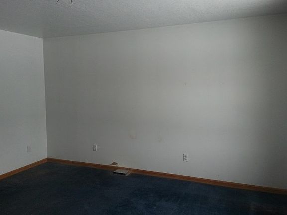 5th image of 1213 Jack Henry Dr
