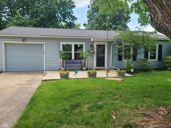 1016 N Noble St, Greenfield, IN 46140