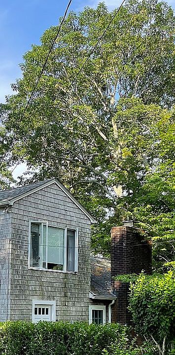 1st image of 70 Tuthill Dr