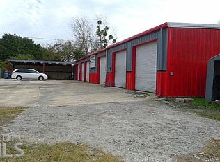 77 Olympic Ln, Saint Marys, GA 31558