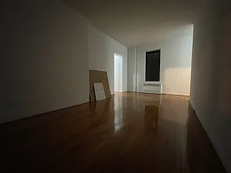 Rented by HOLTON REAL ESTATE INC.