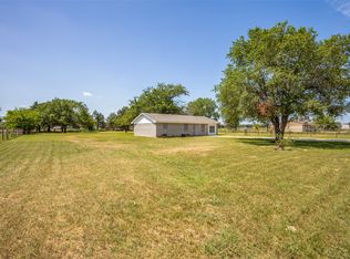 10332 Grabbs Ln, Terrell, TX 75161