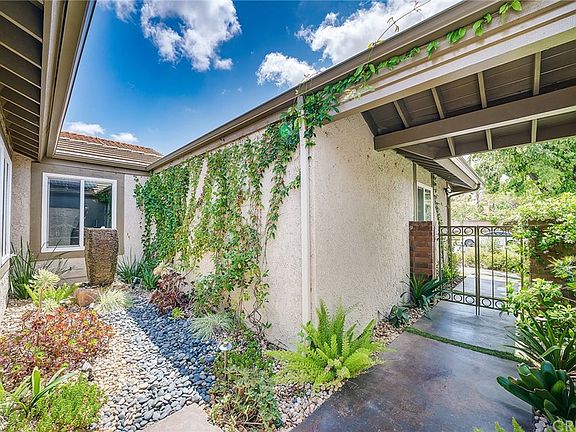 3rd image of 7858 Hillary Dr