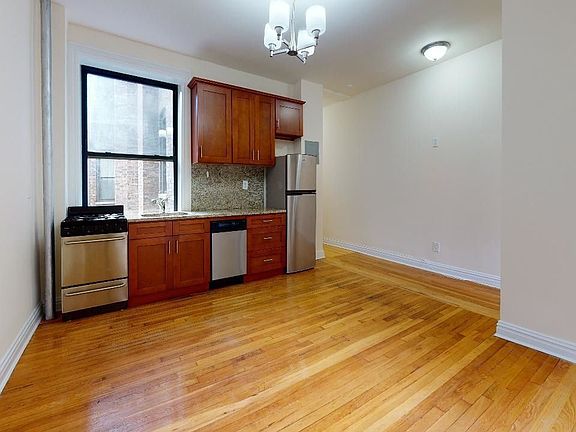 4th image of 324 W 84th St APT 61