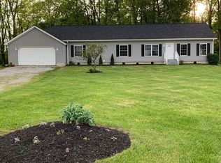 6141 Perry Rd, Centerburg, OH 43011