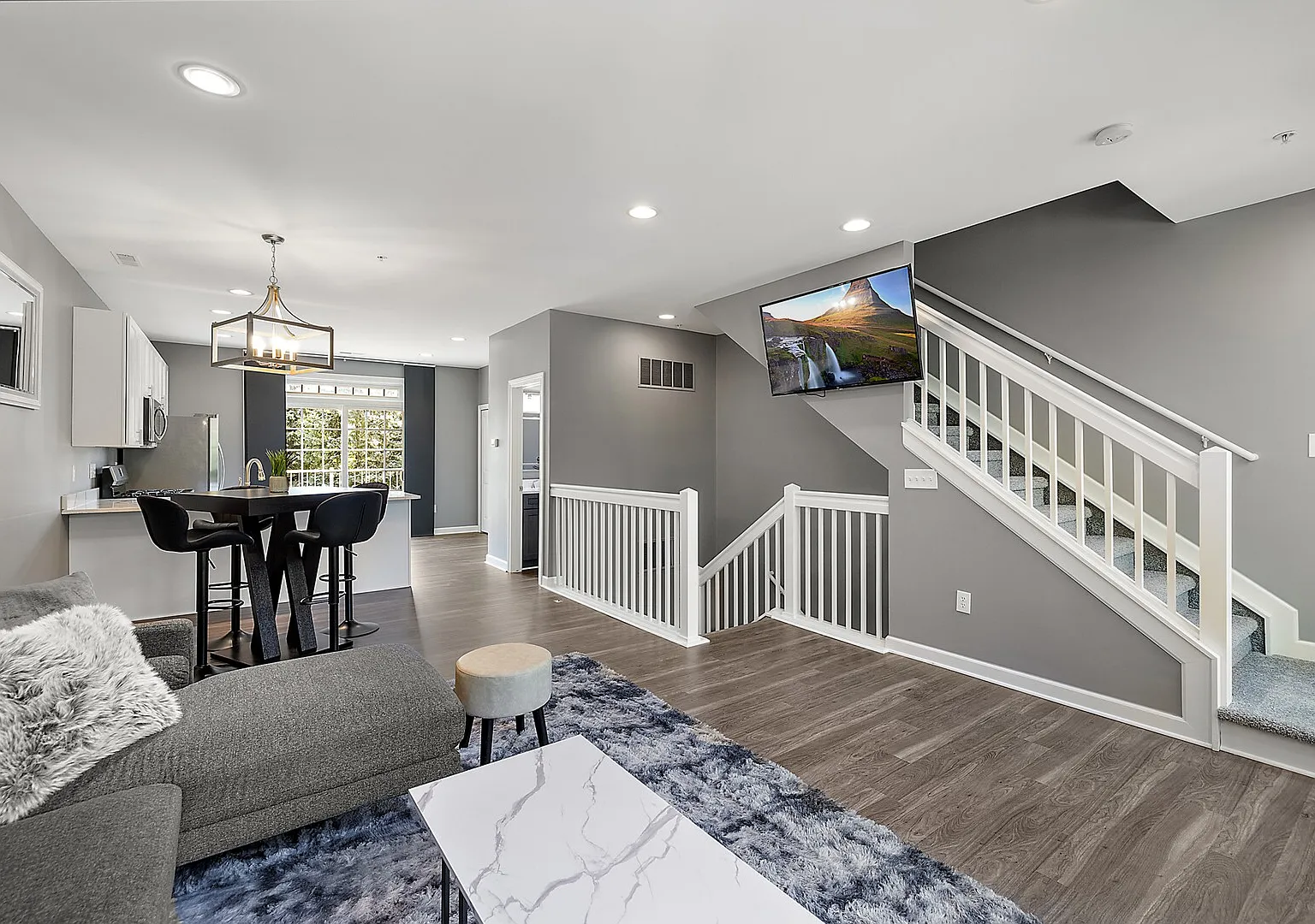 Birmingham MI Townhouse — Photo 1