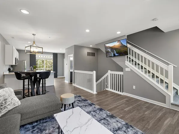 (undisclosed Address), Birmingham, MI 48009