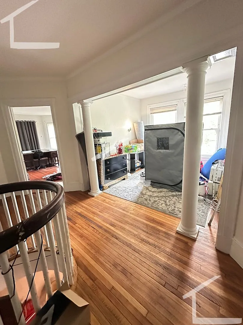 9/1/27 - Entire house in Cleveland Circle, 10BR/4BA! — Photo 2