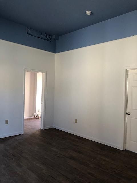 1st image of 2-414 W Lockeford St #2