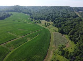 1735 W Steele Rd, Hanover, IL 61041