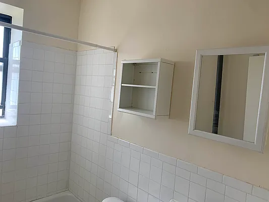 Rented by Yup Realty LLC | media 37