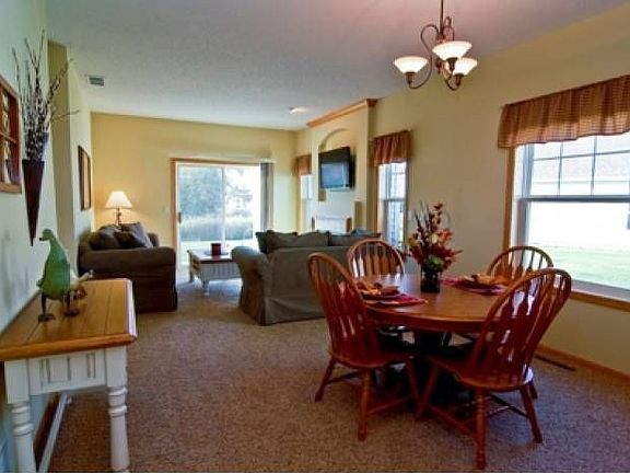 Wonderful Dining Area