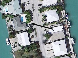 701 11 Th St, Key Colony Beach, FL 33051