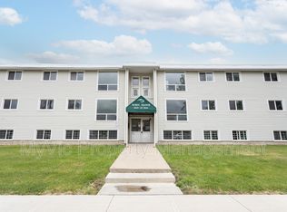 10629 114th St NW, Edmonton, AB T5H 3J8