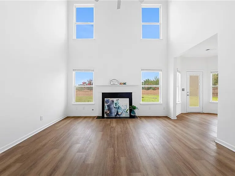 1055 Red Cedar Trl — Photo 13