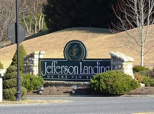000 Jefferson Landing Glenwood Vlg, Jefferson, NC 28640