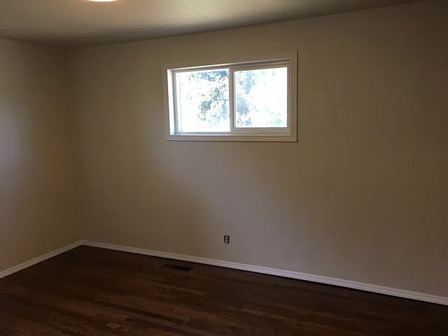 1223 W Dalke Ave — Photo 7