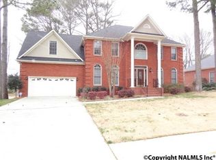 1216 Shadow Ridge Dr SE, Huntsville, AL 35803