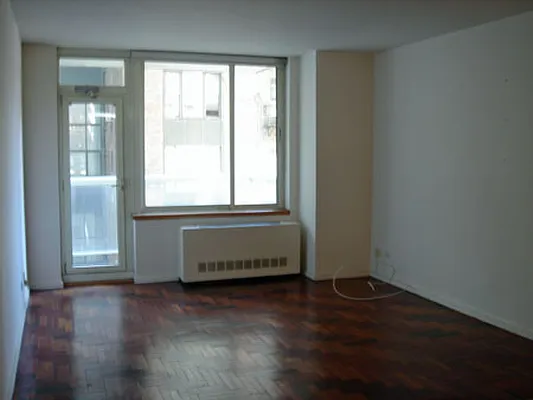 Rented by Boulevard Residentials | media 11