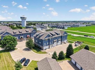 420 Glenmoor Pl, North Liberty, IA 52317