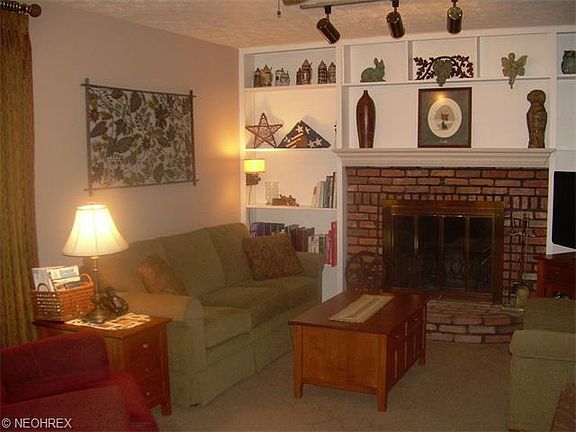 3rd image of 16962 Antler Ln