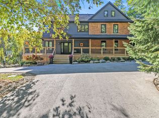 3 Holly Ct, Collingwood, ON L9Y 5G5
