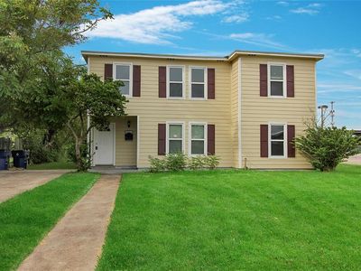 1102 2nd Ave N, Texas City, TX, 77590