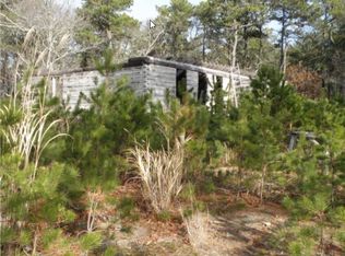 39 Jernegan Pond Rd, Edgartown, MA 02539