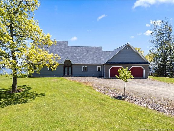 2nd image of 124 Winterport Way
