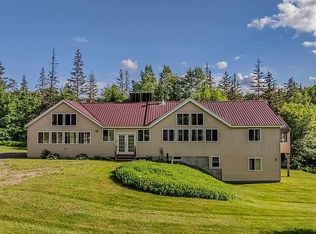 1736 Grimes Rd, Lyndonville, VT 05851