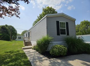 32 Sycamore Dr #SY32, Avon, NY 14414