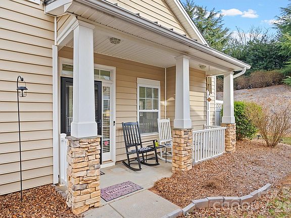 2nd image of 332 Rose Garden Ct