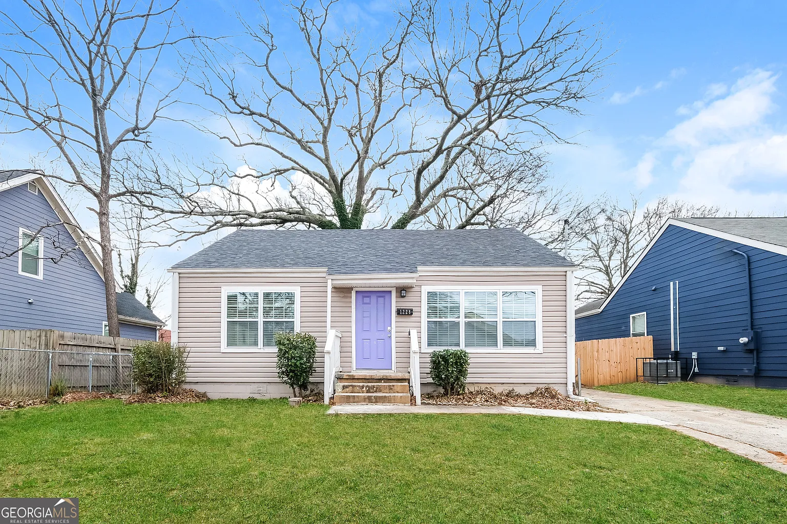 1228 Princess Ave SW photo 1