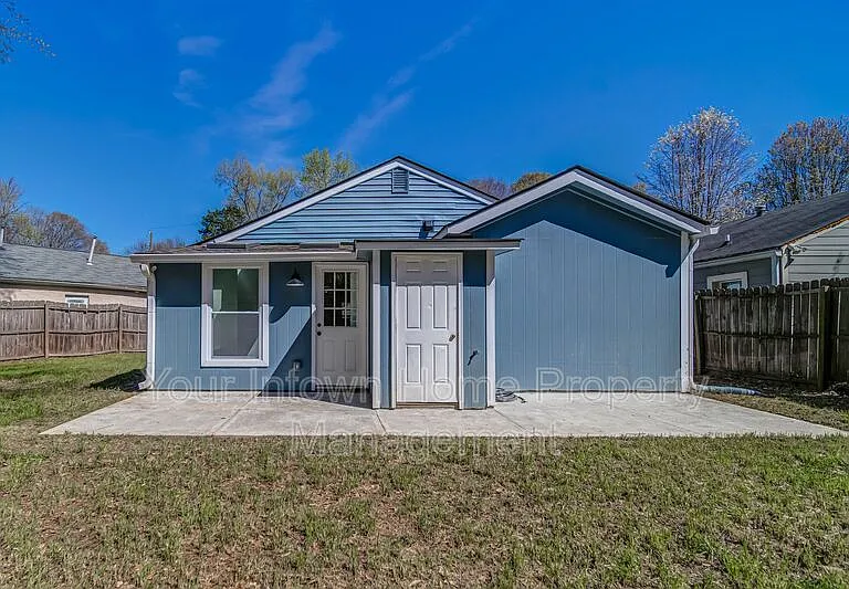1047 Grant Way SE — Photo 28