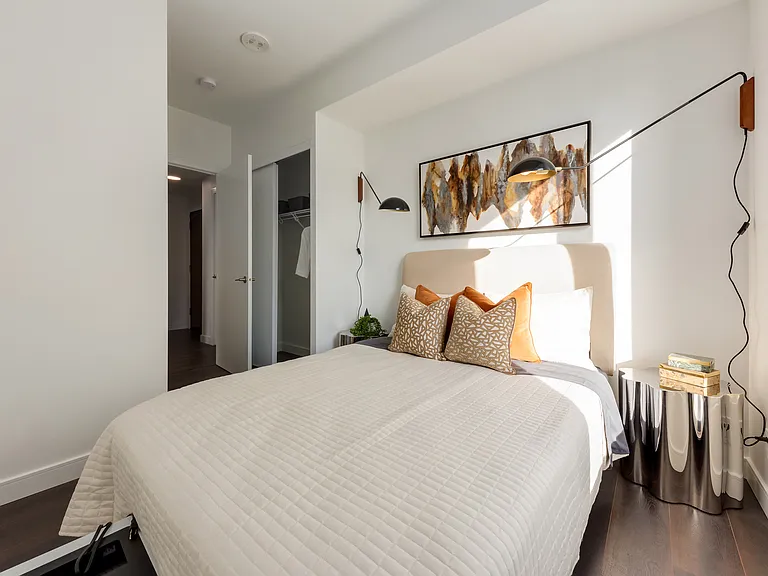 510 12th Ave SW — Photo 39