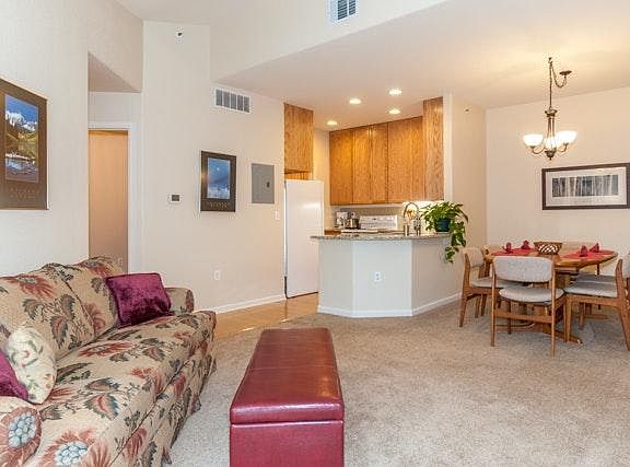 large open floor plan with vaulted ceilings
