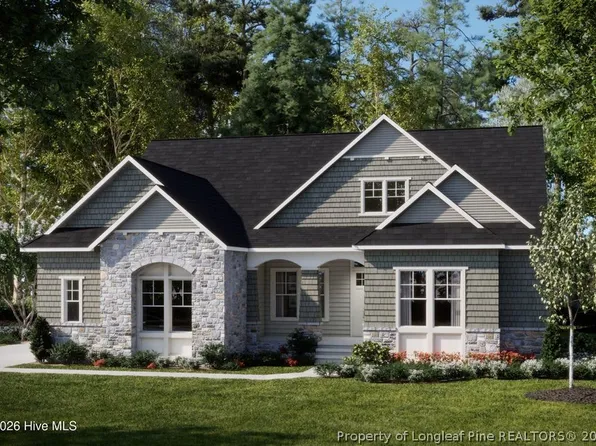 111 Jasmine Ln, Pinehurst, NC 28374