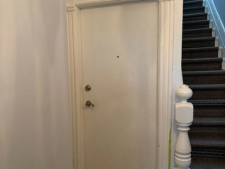 108 Springhurst Ave — Photo 3